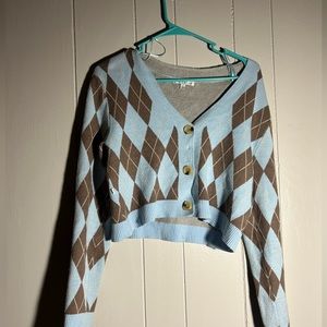 Boutique sweater with buttons